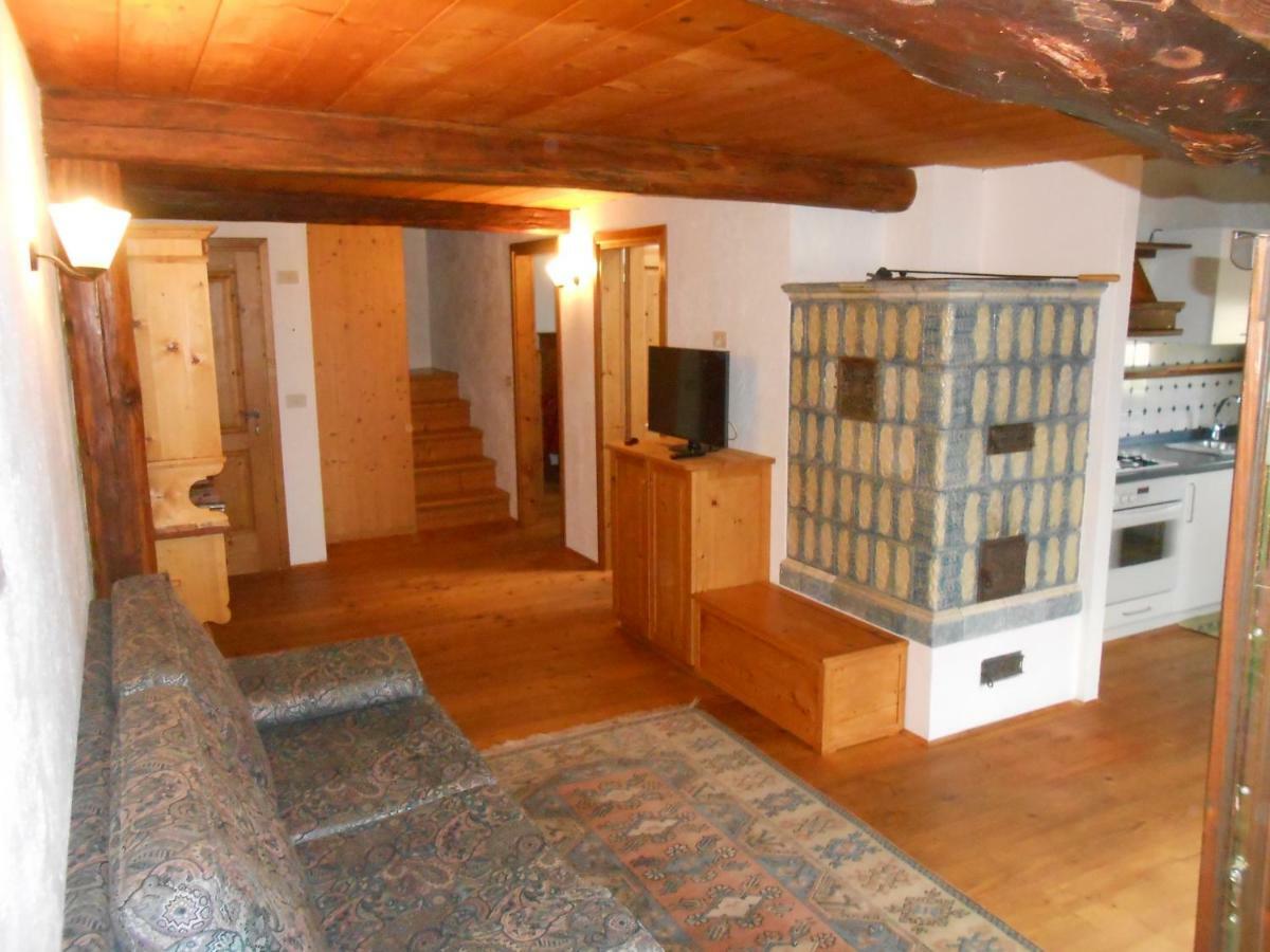 Casa Vacanze Fontana Коредо Экстерьер фото