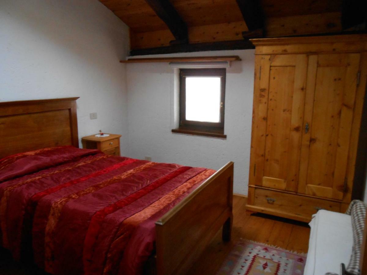 Casa Vacanze Fontana Коредо Экстерьер фото